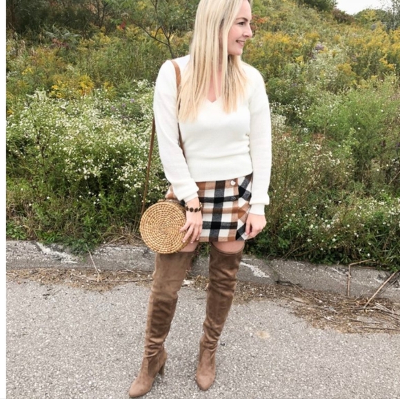 FOREVER 21 FALL CHECKERED mini SKIRT - Picture 3 of 8